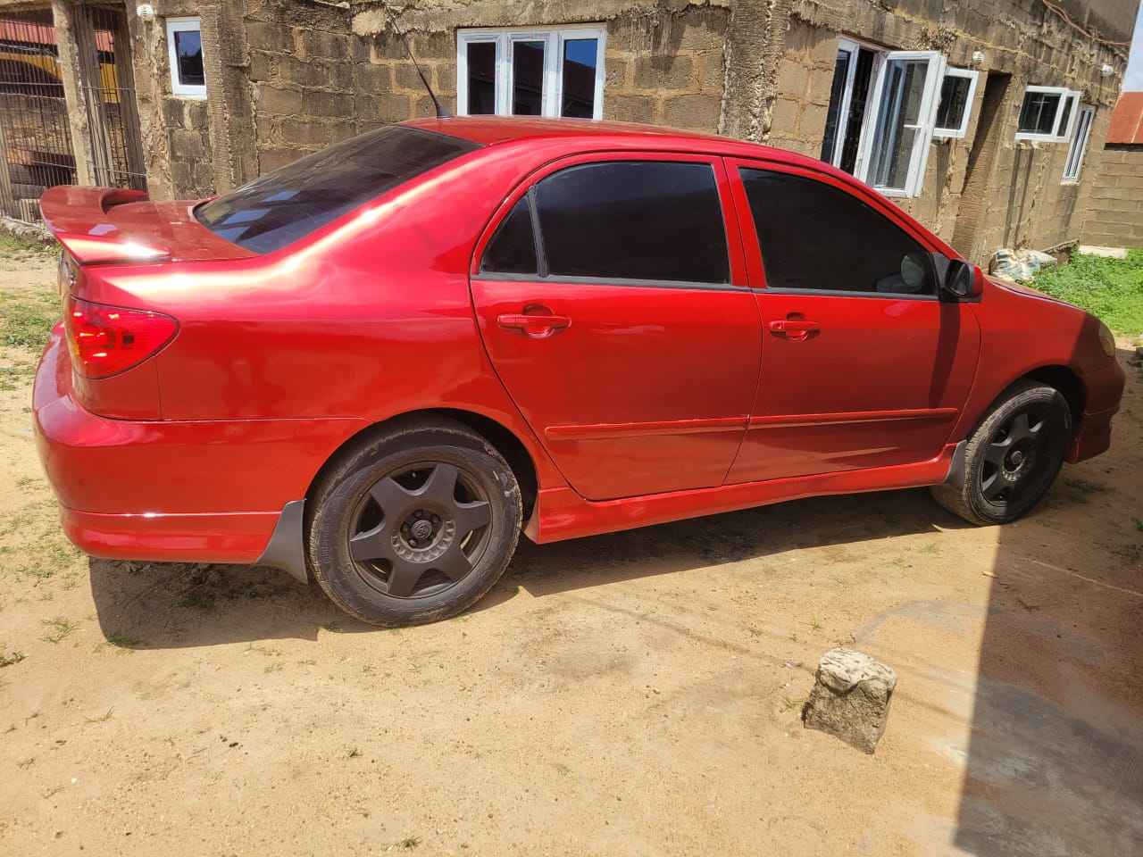 A picture of VERY CLEAN USED 2005 TOYOTA COROLLA