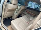 A picture of 05 Lexus Rx330