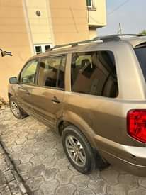 A picture of Honda Pilot 03 for sale