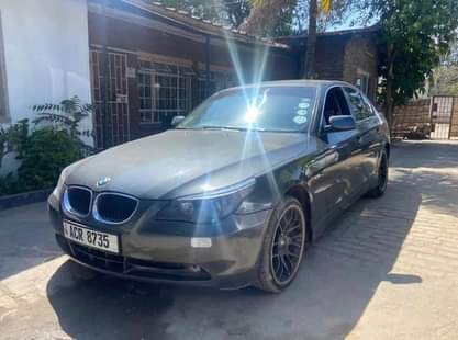 bmw 523i