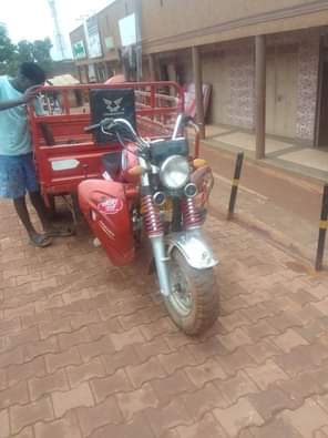 A picture of Quick sale at 3 1m Call 0709708276 Watsapp 0786461285