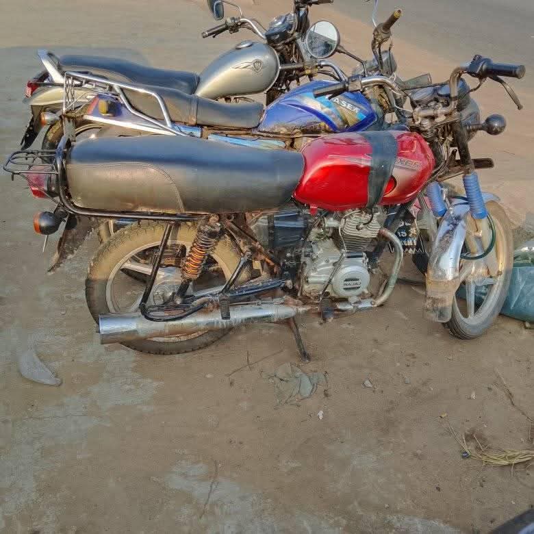 A picture of 2023 Bajaj boxer