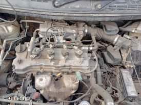 A picture of Nissan Tino manual drive first body