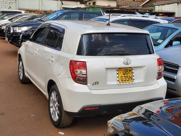 A picture of Toyota IST 1 5cc 0754006652