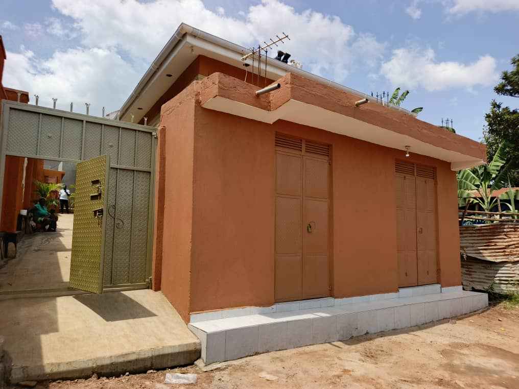 A picture of Rentals For Sale 8 Singles 2 Single Shops a House
