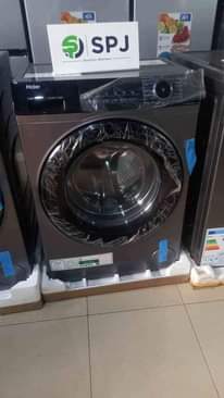 A picture of Washing machine for both commercial and home use