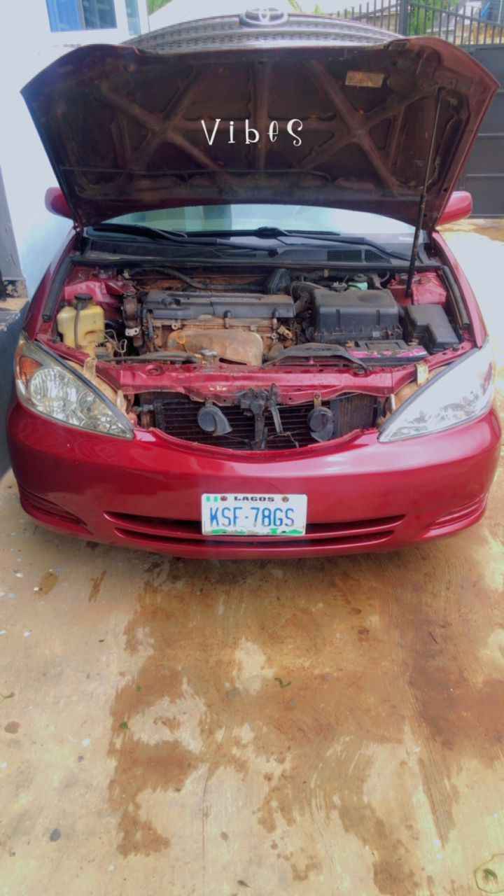 A picture of Toyota Camry 2004