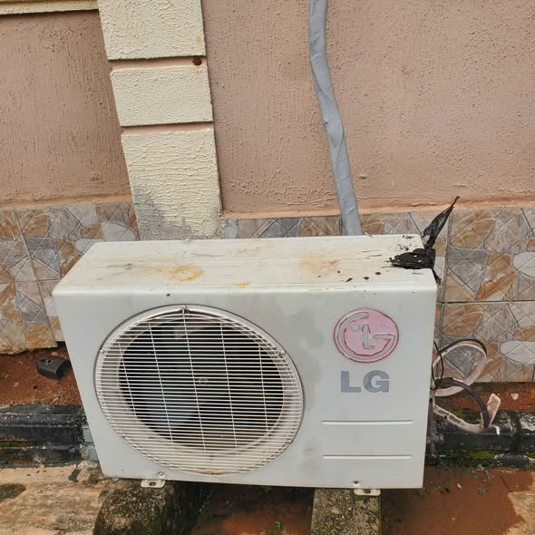 A picture of 2HP AC