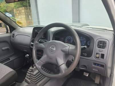 used nissan hardbody