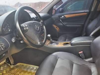 A picture of BENZ C230