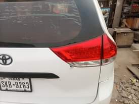 A picture of 2012 Toyota Sienna Tokunbo