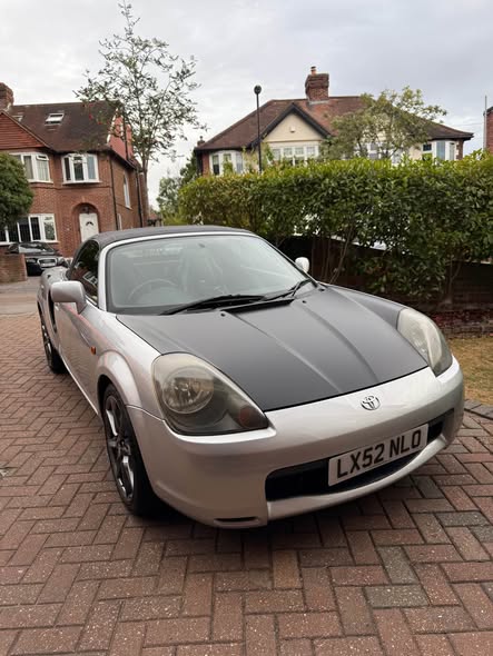 toyota mr2