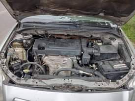 A picture of 2005 Toyota Avensis..... engine issue Le