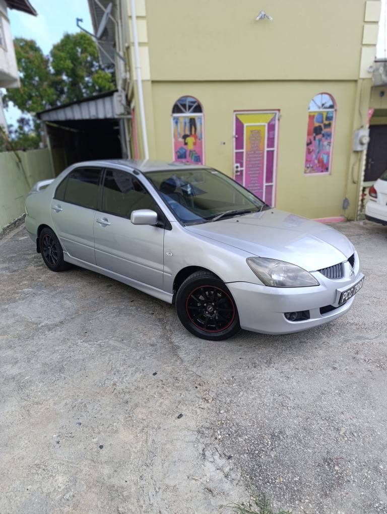 mitsubishi lancer