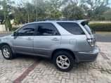 A picture of TOYOTA HARRIER OLDMODEL