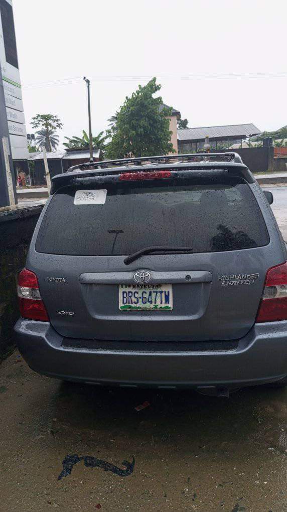 A picture of Neatly used Toyota highlander Buy and drive Sound engine Gear