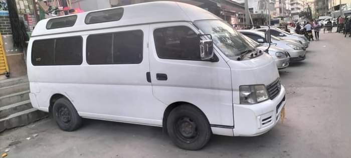 A picture of Nissan Caravan