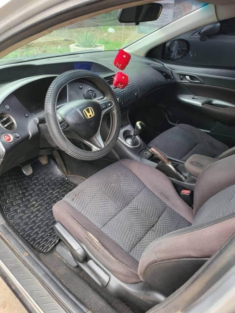 A picture of 2012 HONDA CIVIC JAZZ MANUAL civic