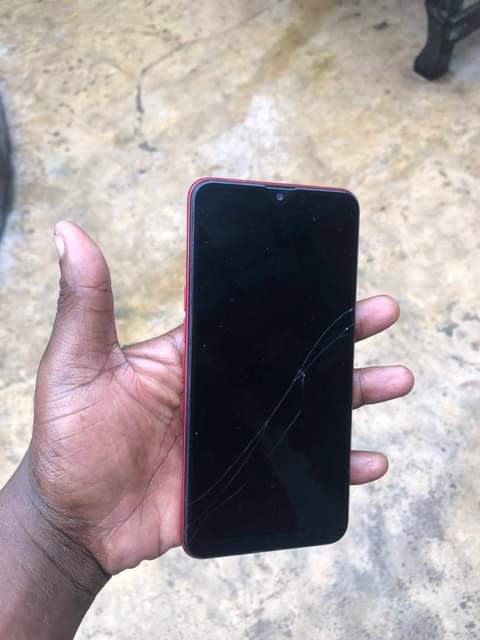 A picture of Samsung galaxy A10s Gb 32 ram 2 naongeza 50k unanipa