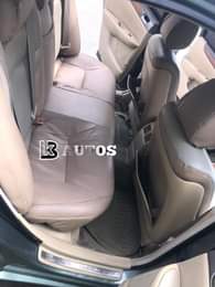 A picture of KB AUTOs First User Lexus Es330 2005 model Specs Moonroof