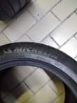 A picture of 275 40 18