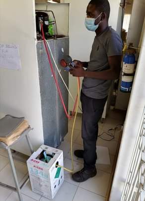 classifieds/fridges