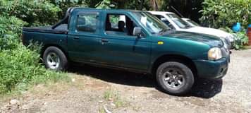 nissan navara