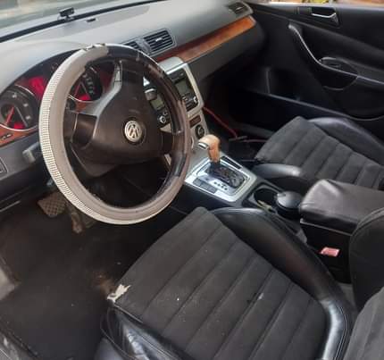 A picture of Clean Used Volkswagen Passat
