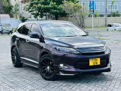 A picture of Toyota harrier 2014 Anaconda 1996cc Dar es Salaam 0687359535 Price