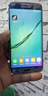 A picture of S6 edge