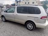 A picture of Toyota sienna