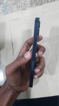 A picture of Iphone12 plain