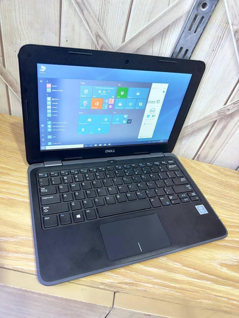 A picture of Dell 3190 with 4gb RAM and 128gb ssd