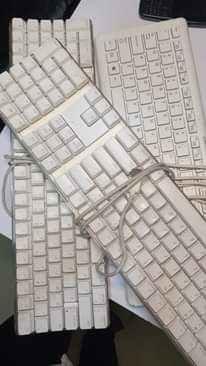 A picture of uk used keyboard