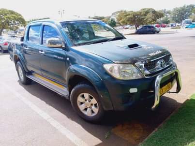 used toyota hilux