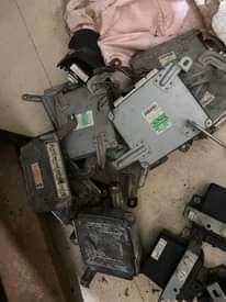 A picture of Only used car spare parts All india delivery