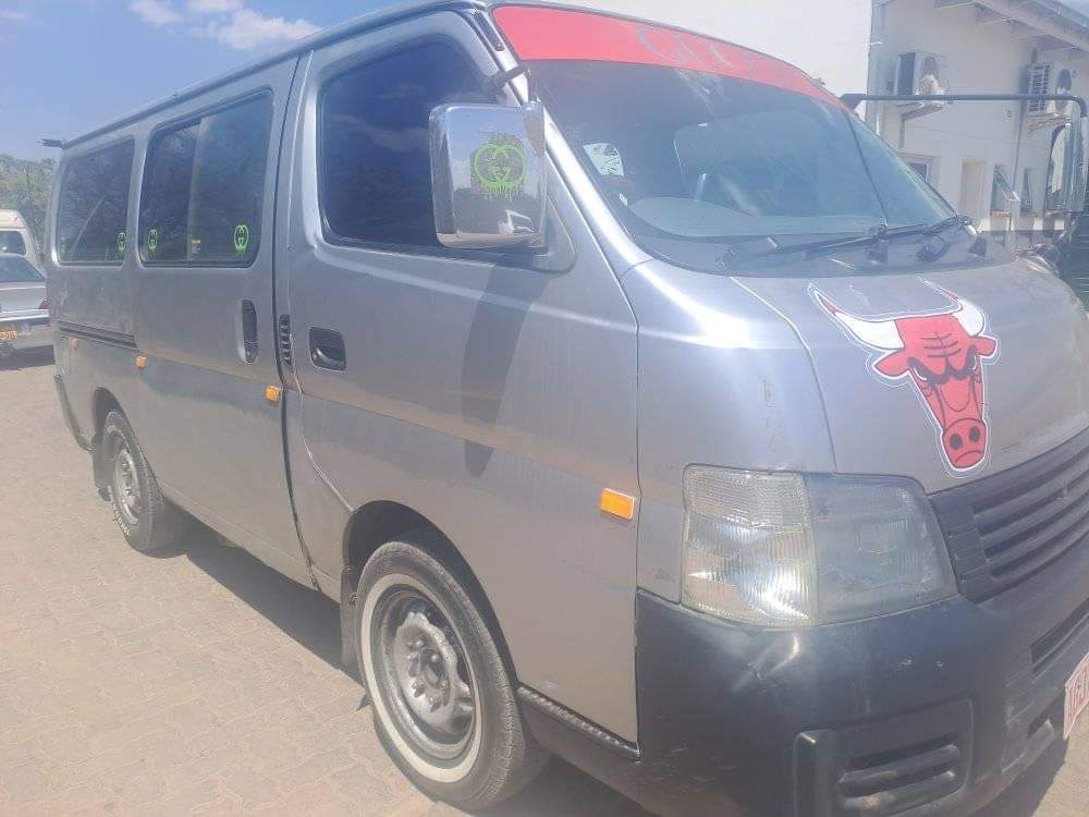 used nissan caravan