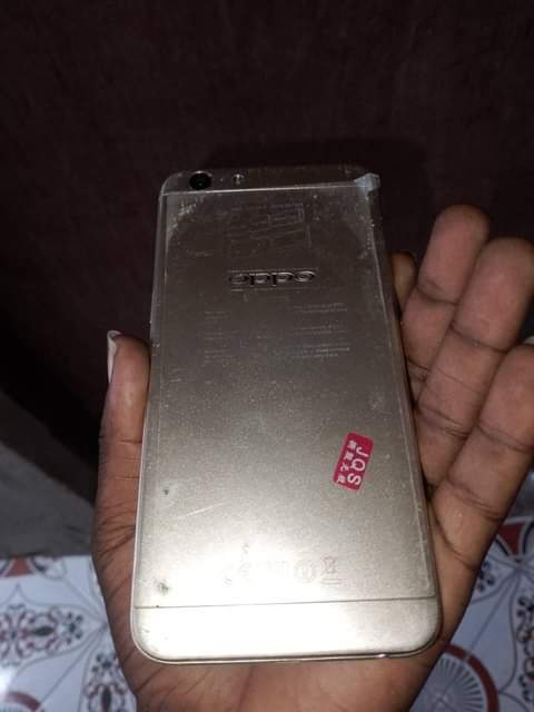 A picture of Oppo A57