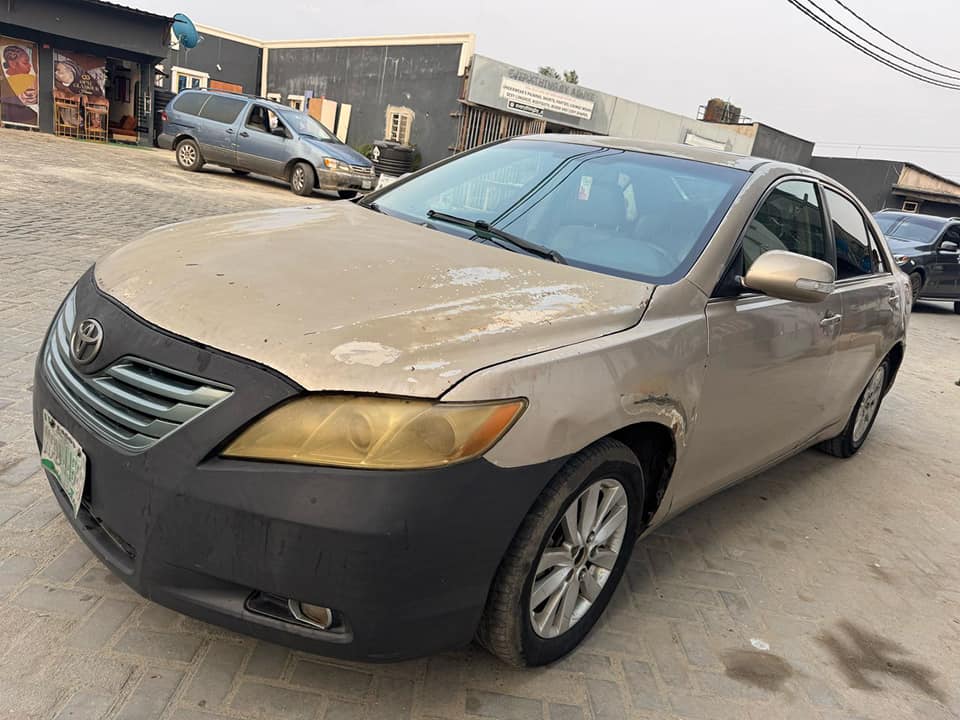 A picture of Toyota Camry XLE