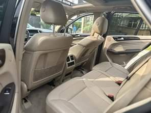A picture of FOREIGN USE Mercedes Benz Ml350 Year 2015 Proximity ensors Accident