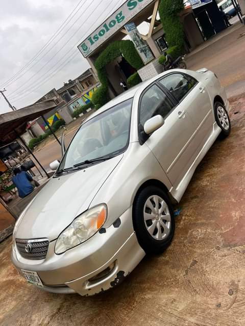 A picture of 2004 corrola tokubo standard nothing to fix price 3 6m
