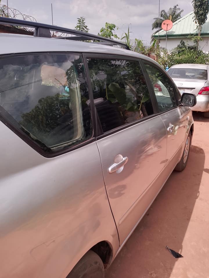 A picture of Toyota Ipsum for sale
