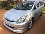A picture of Toyota wish 2008