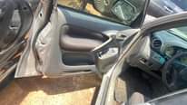 A picture of RAV4 2004 2005 super clean