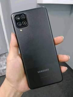 A picture of Samsung a12