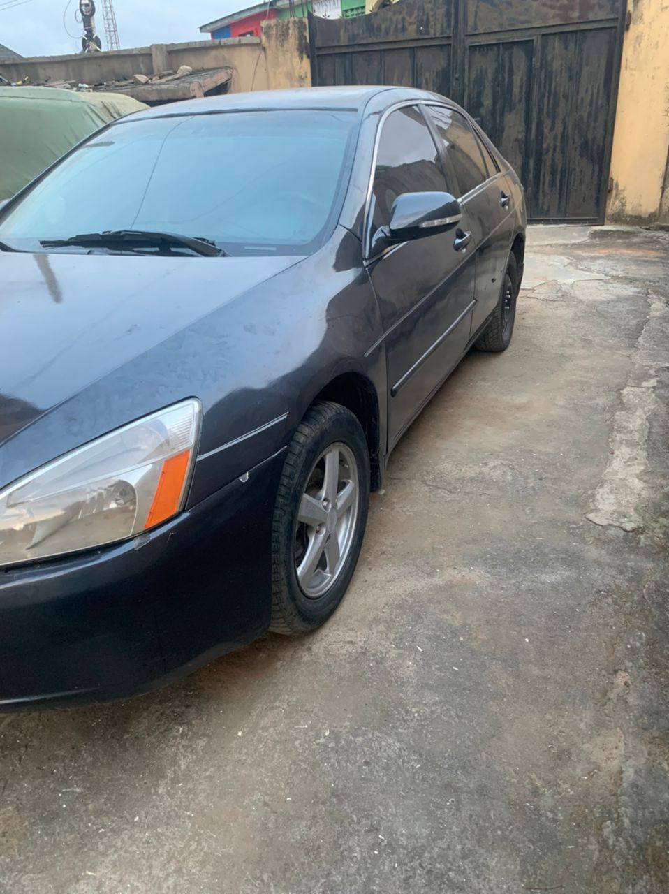 A picture of Honda Accord EOD 2005
