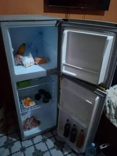 A picture of HISENSE FRIJI INAGANDISHA SANA TSH 320 000 CALL 0746424265