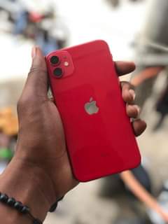 A picture of IPHONE 11 DUOS GB64 FACE True Tone Lain mbili BEI
