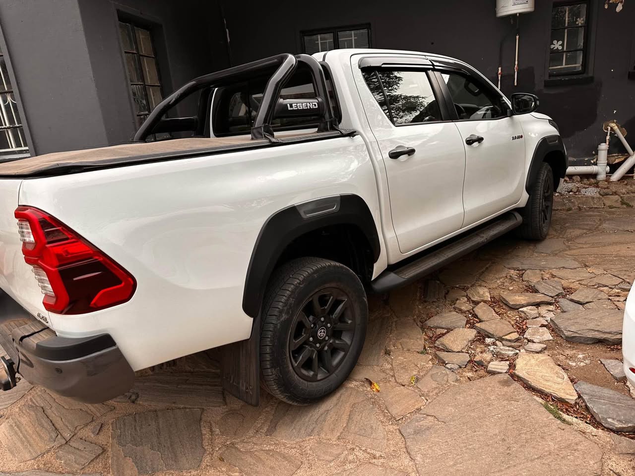 A picture of Toyota Hilux for sale