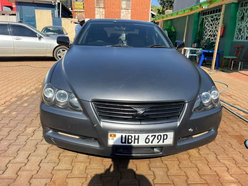 A picture of TOYOTA MARK X